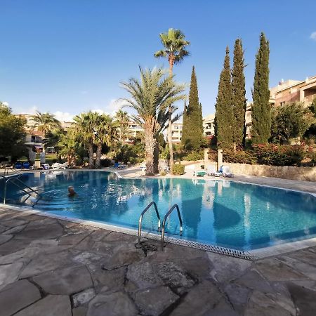 103 Regina Gardens Apartment Paphos Exterior photo